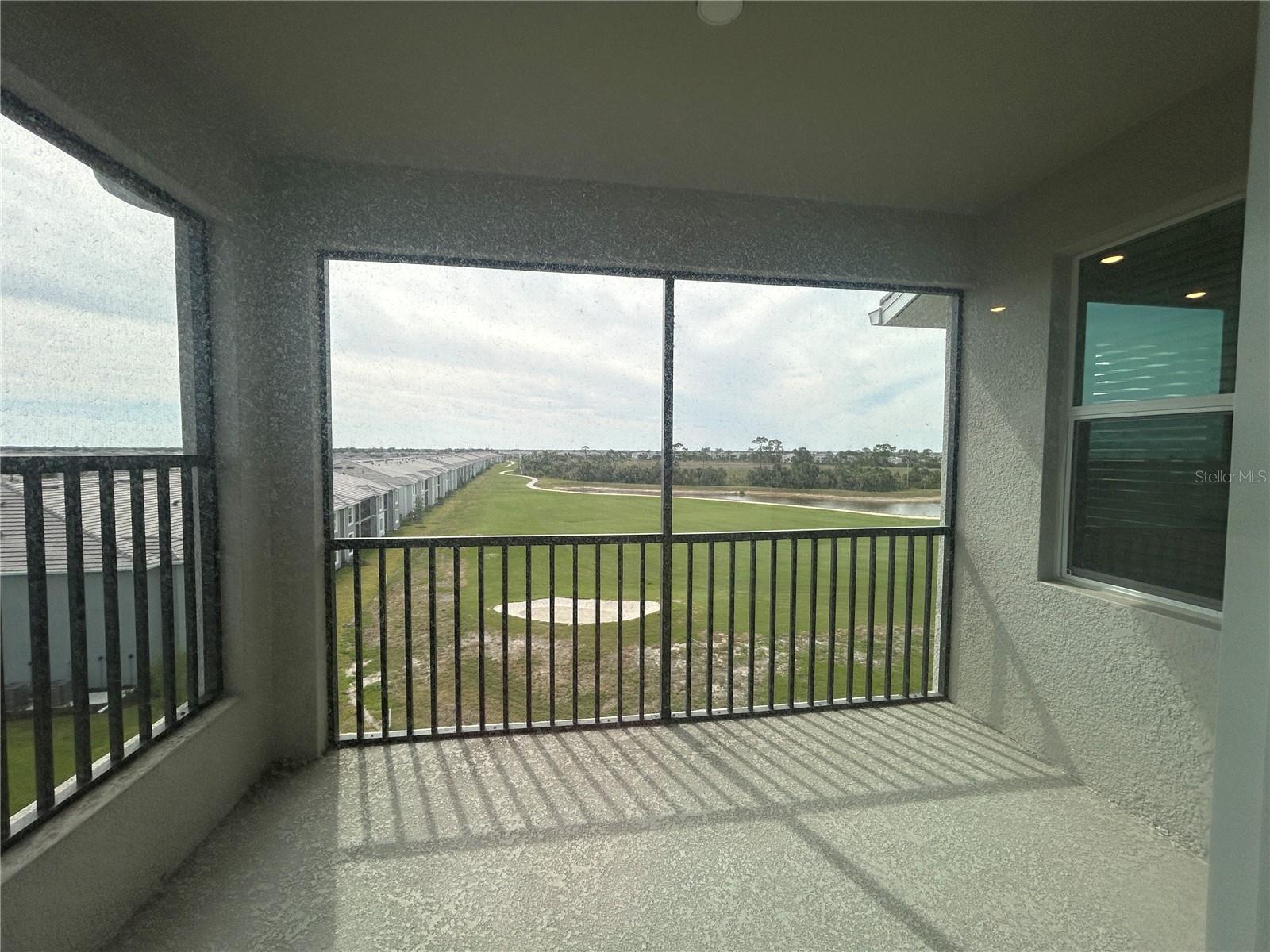 Image 23 of 28 For 17565 Opal Sand Drive 401
