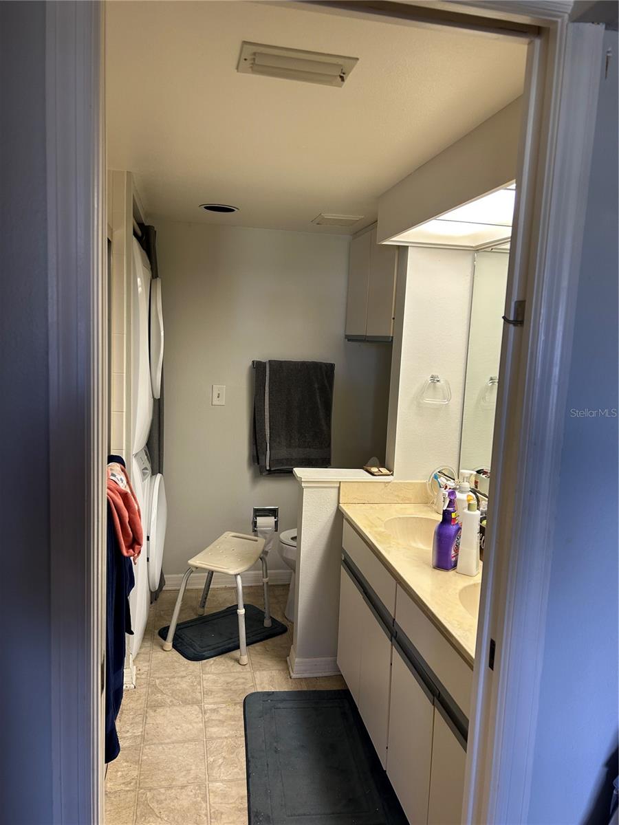 Image 6 of 26 For 433 Cerromar Lane 331