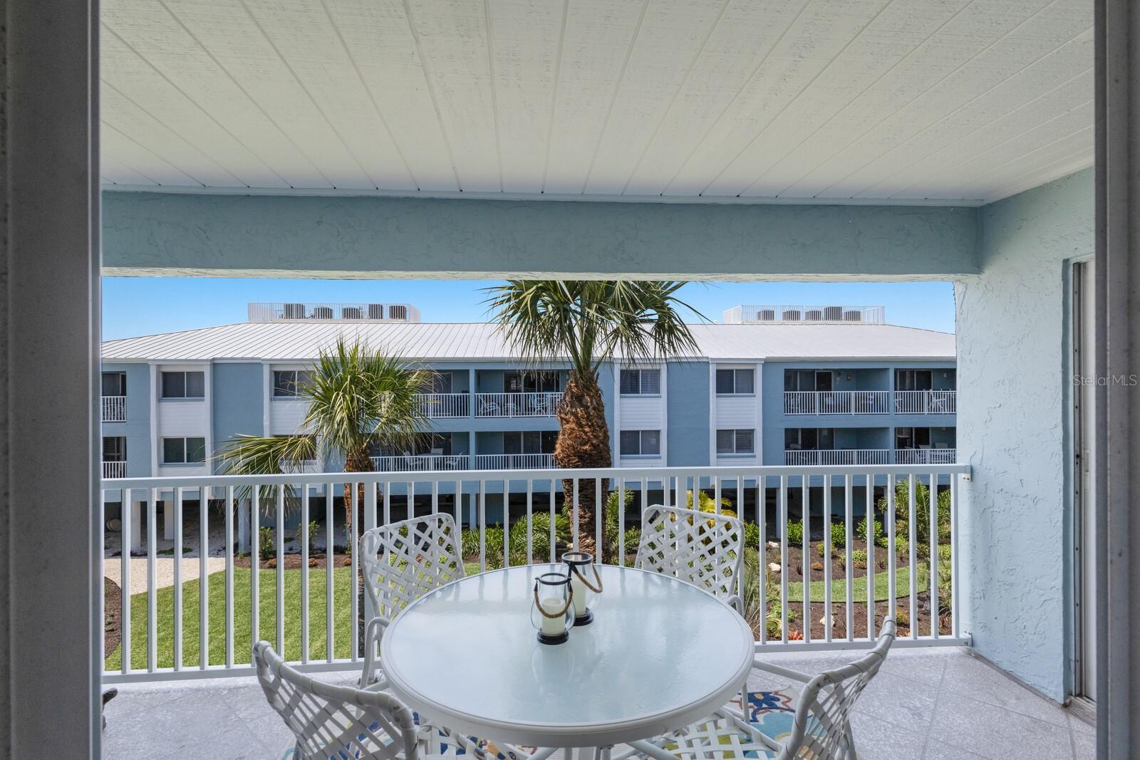 Image 23 of 50 For 7000 Gulf Drive 205