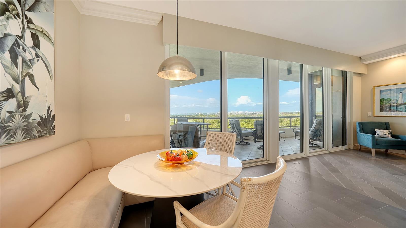 Image 19 of 50 For 435 L Ambiance Drive K506