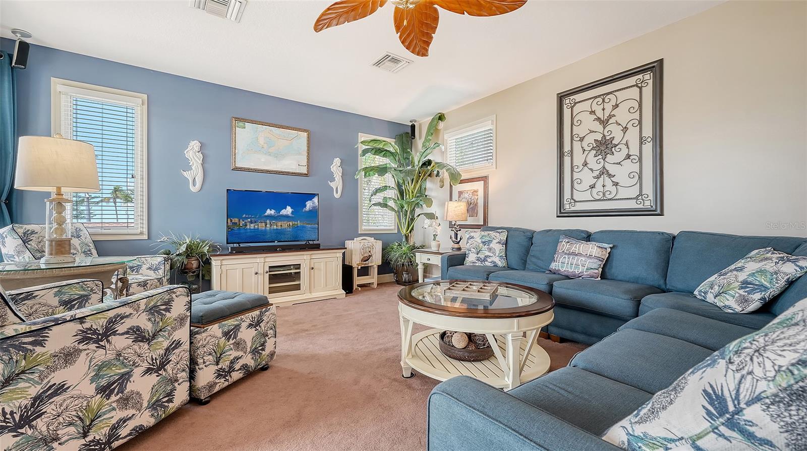 Image 9 of 57 For 220 36th Street