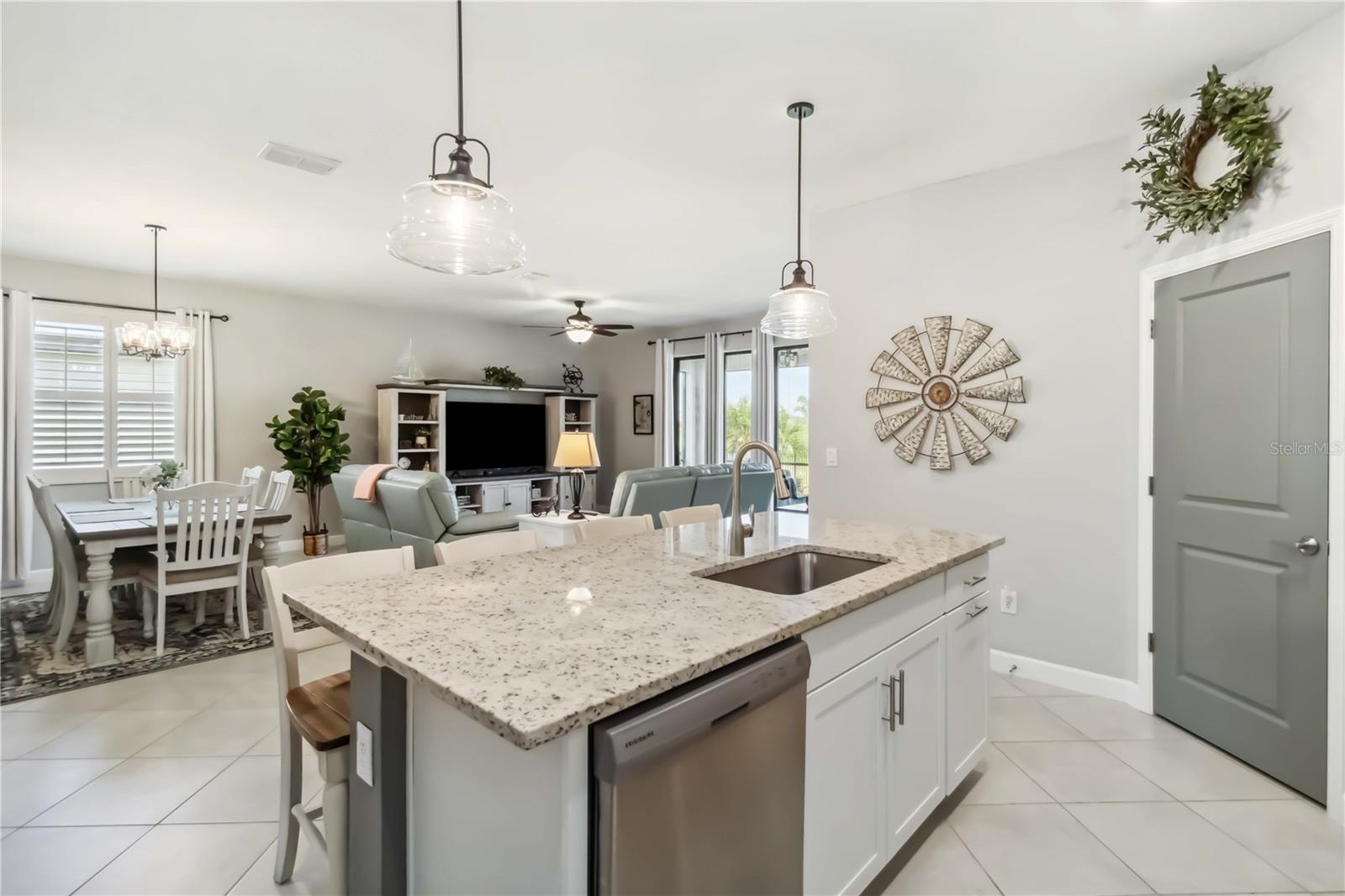 Image 3 of 39 For 5165 Coral Reef Way