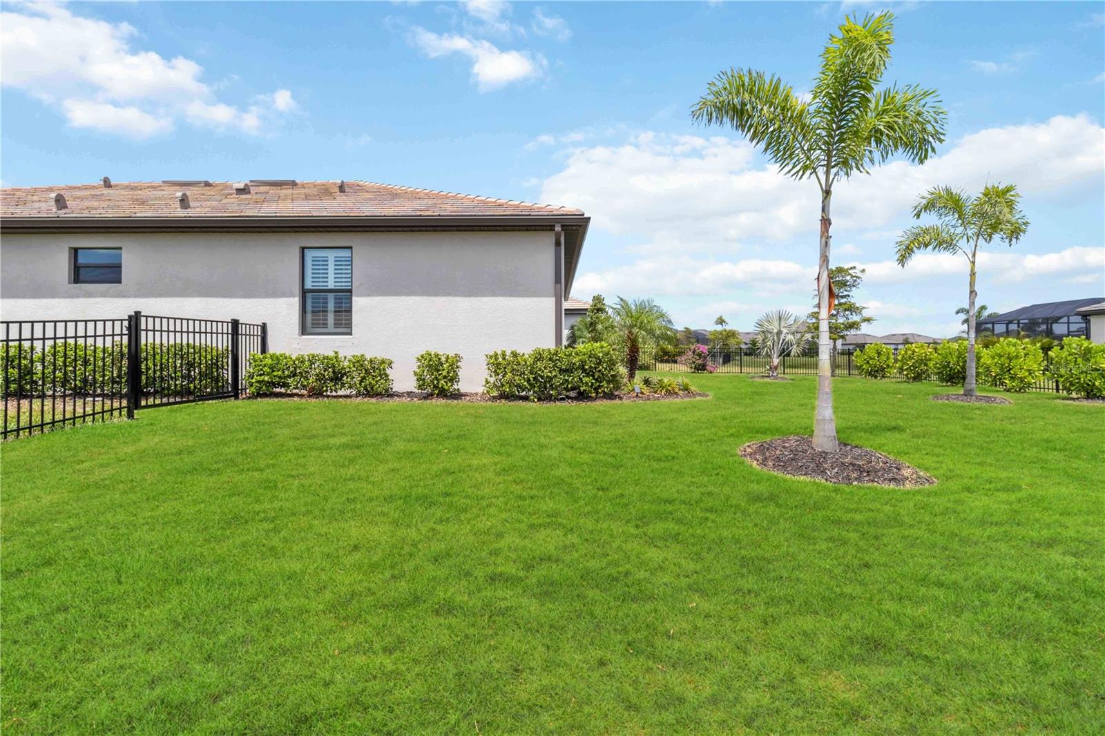 Image 37 of 39 For 5165 Coral Reef Way
