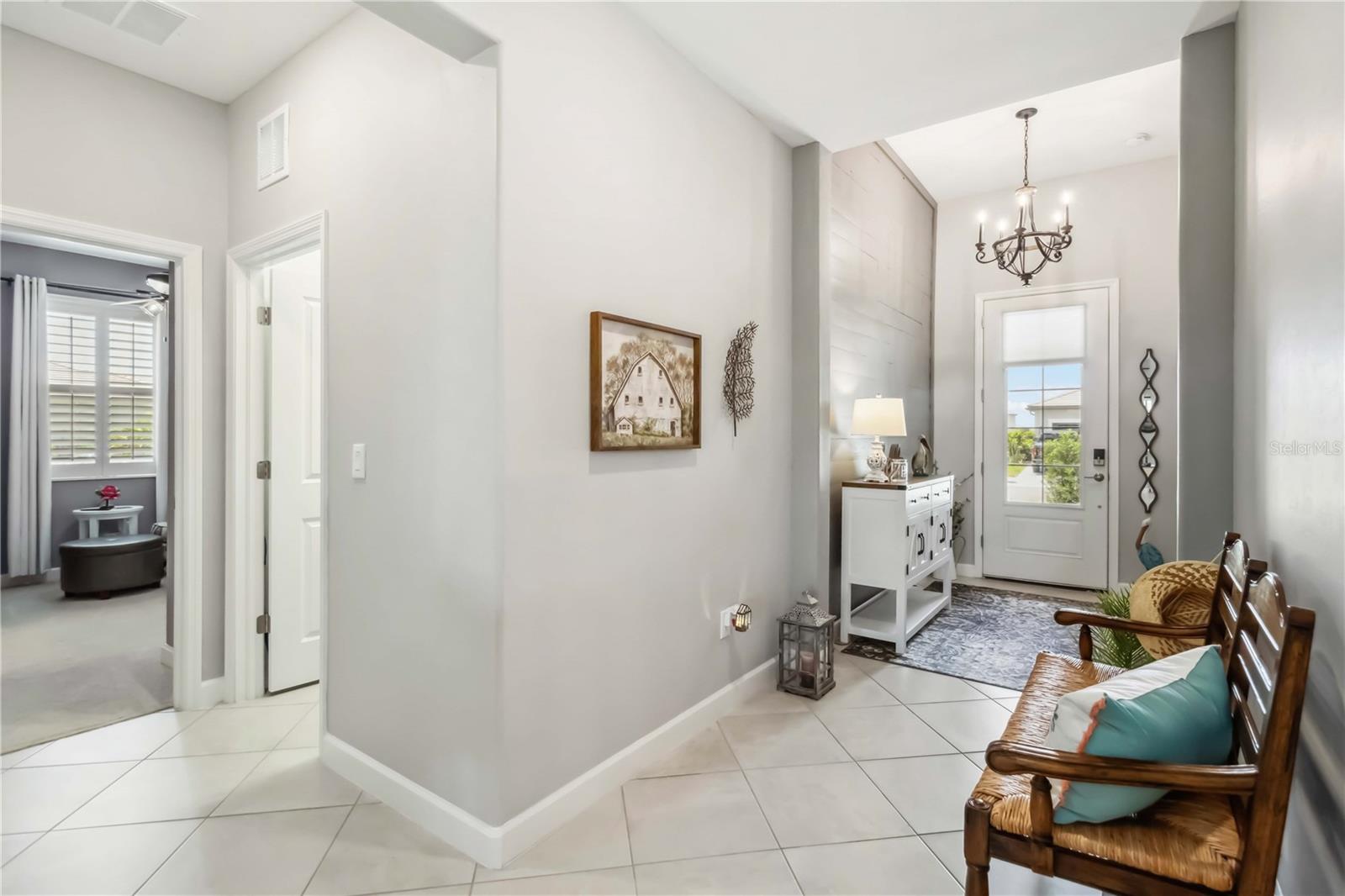 Image 8 of 39 For 5165 Coral Reef Way