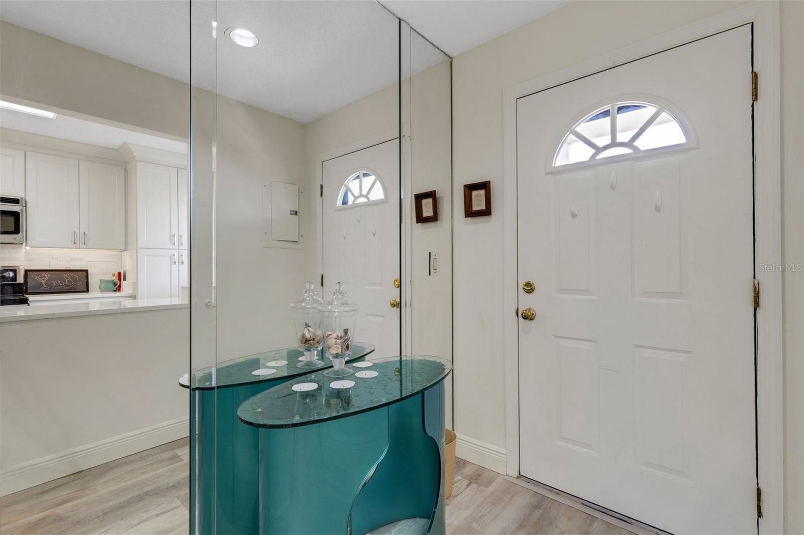 Image 4 of 53 For 5632 Ashton Lake Drive 5632