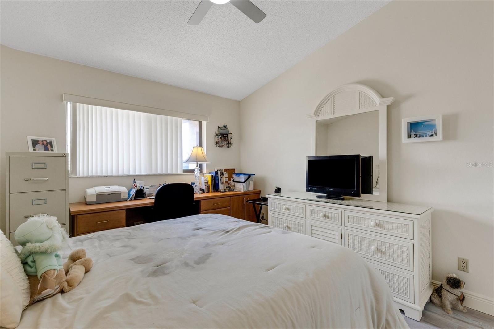 Image 43 of 53 For 5632 Ashton Lake Drive 5632