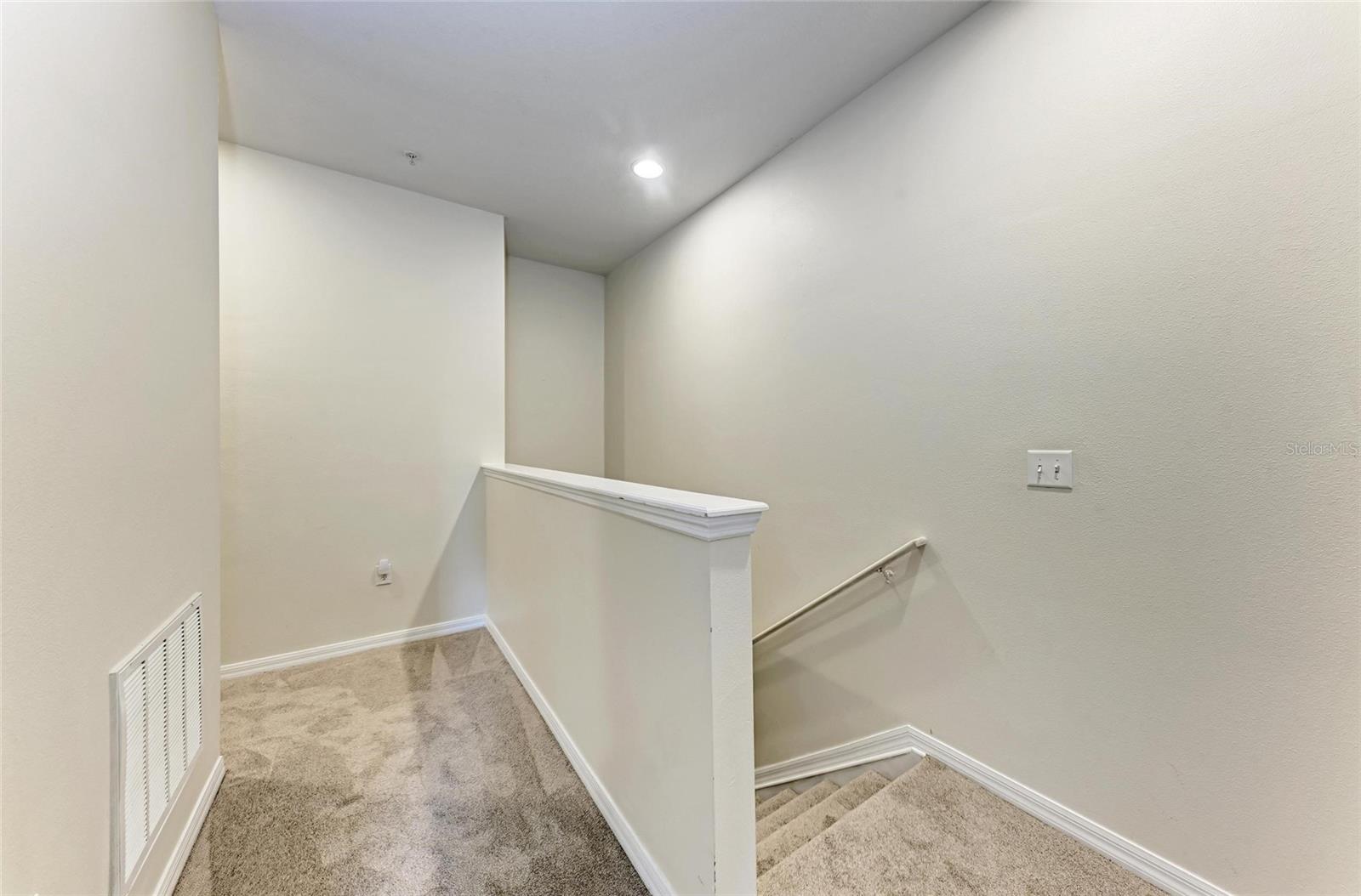 Image 19 of 39 For 4309 Via Piedra Circle 6-103