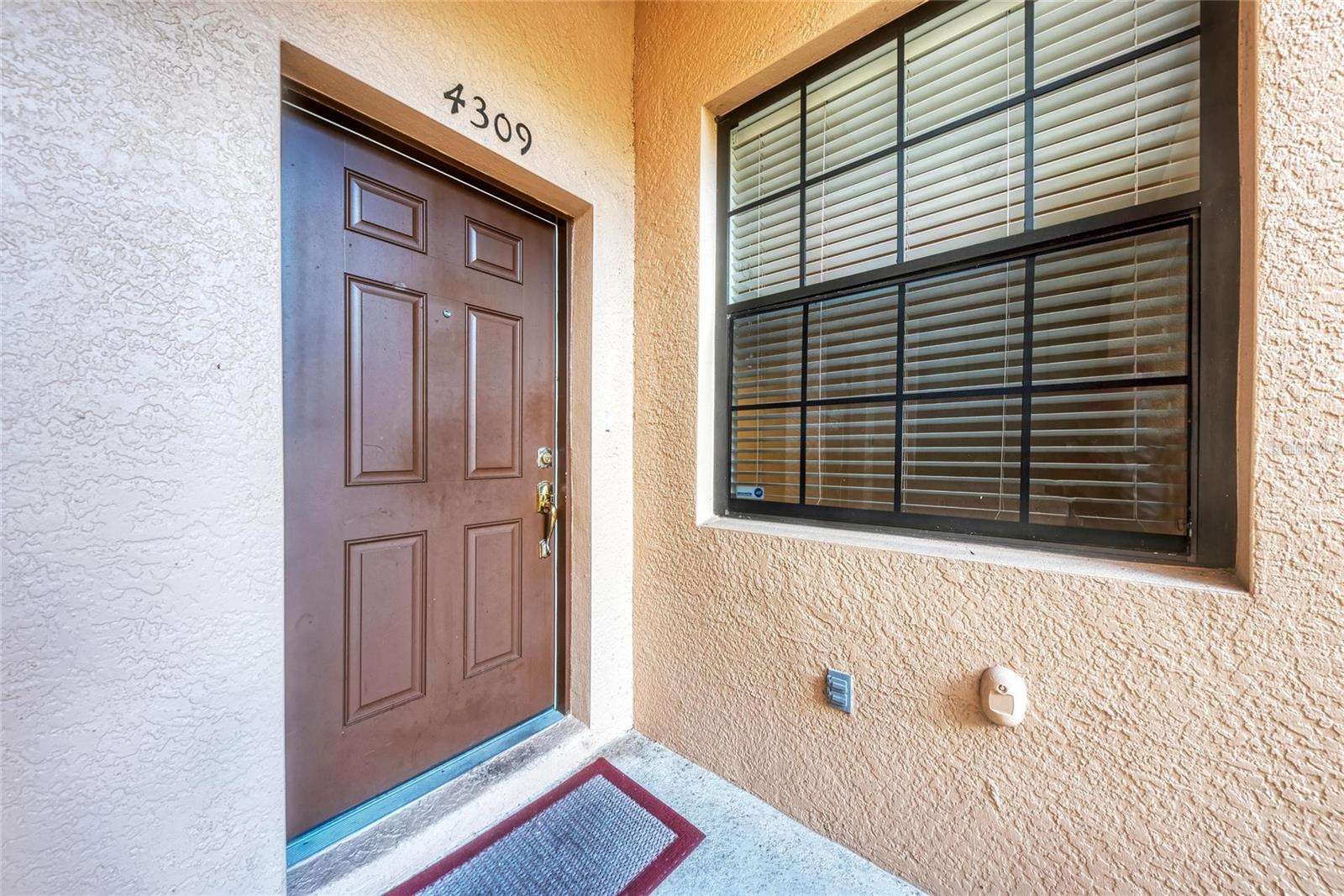 Image 3 of 39 For 4309 Via Piedra Circle 6-103