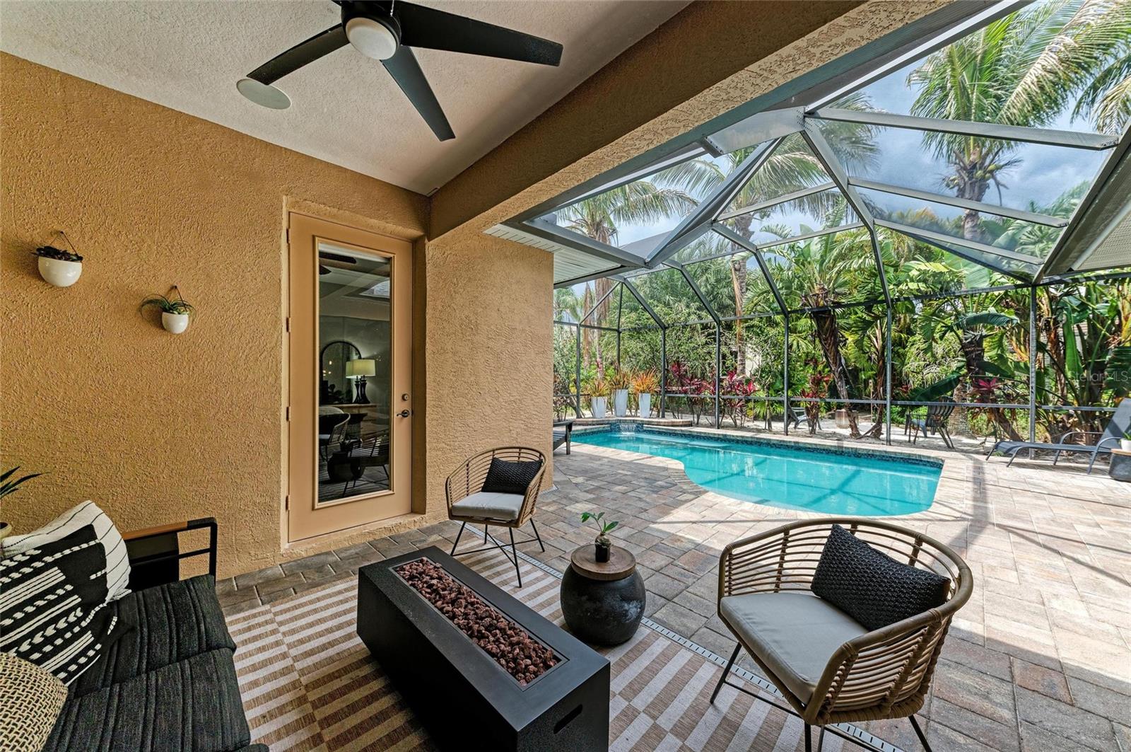 Image 22 of 78 For 6674 Coopers Hawk Court