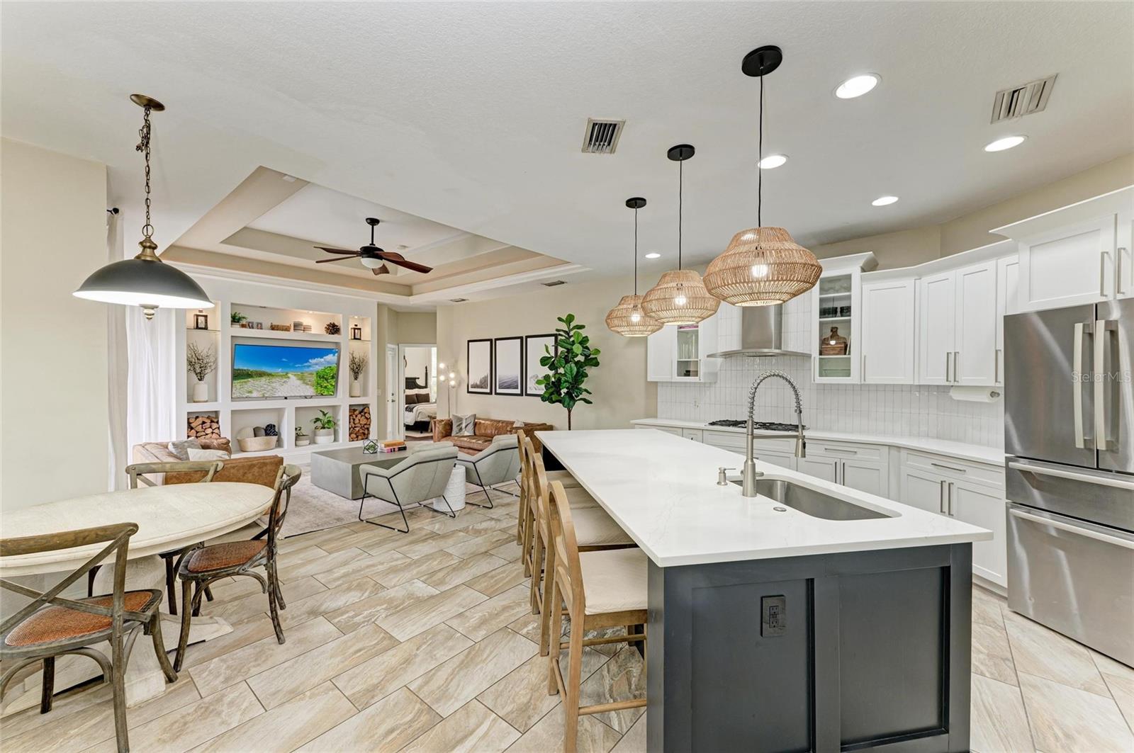 Image 32 of 78 For 6674 Coopers Hawk Court