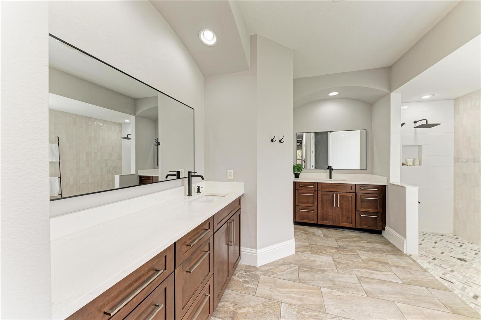 Image 34 of 78 For 6674 Coopers Hawk Court
