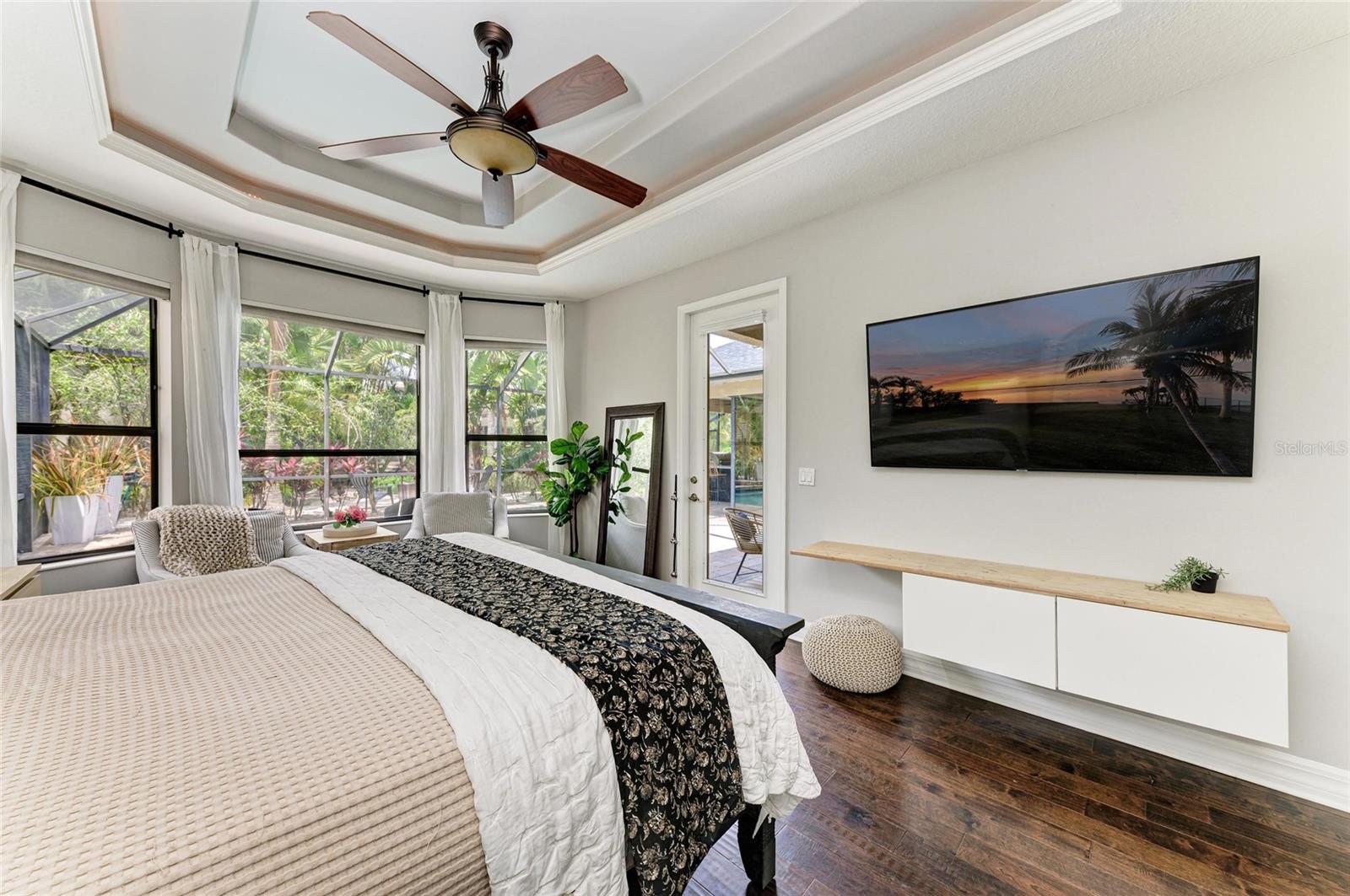 Image 35 of 78 For 6674 Coopers Hawk Court