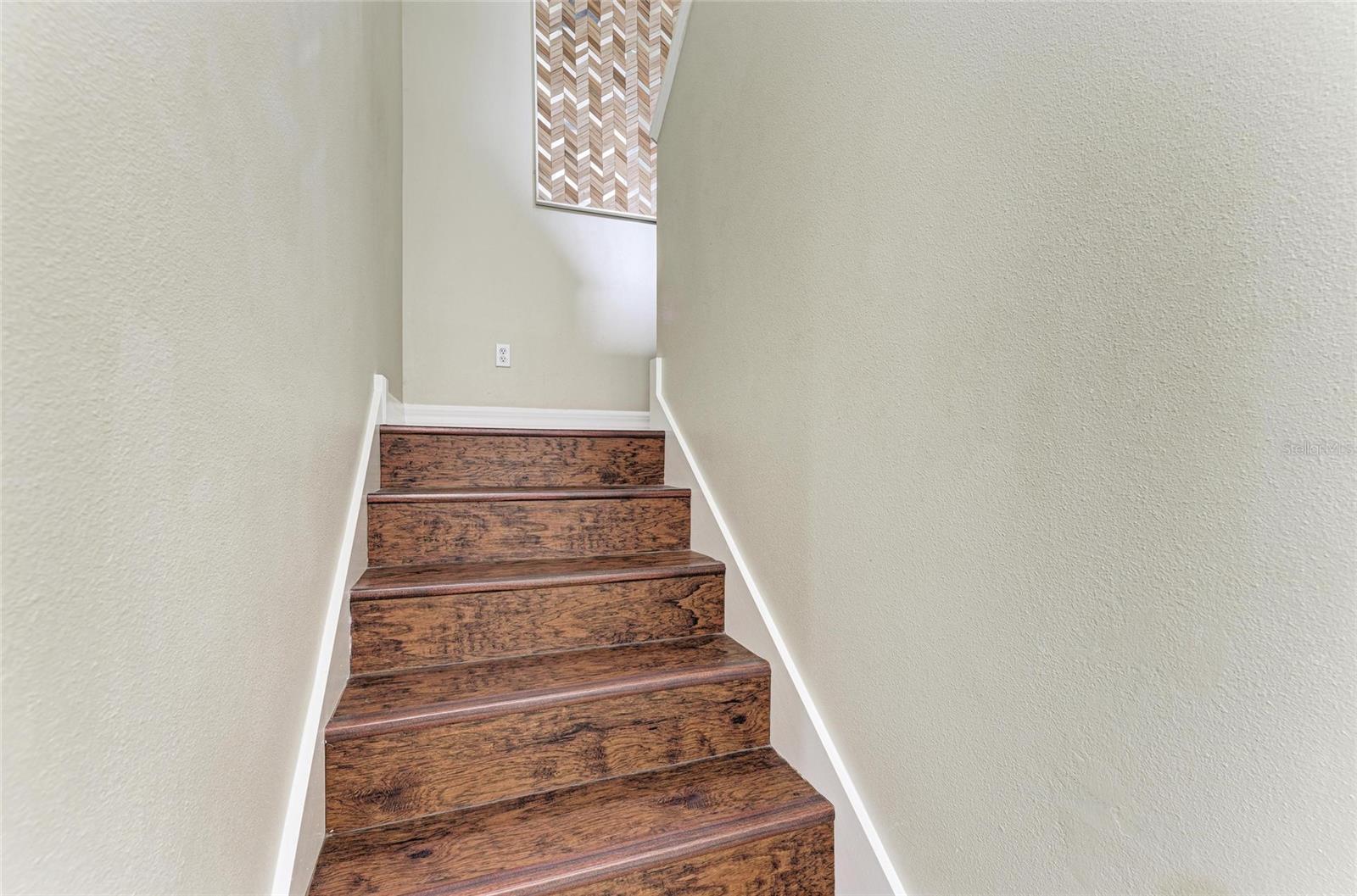 Image 38 of 78 For 6674 Coopers Hawk Court