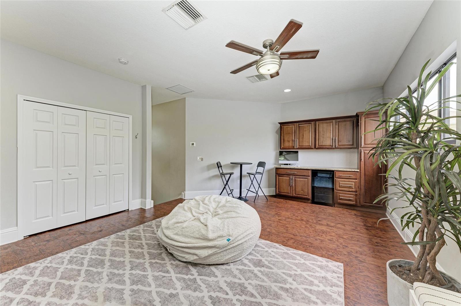 Image 39 of 78 For 6674 Coopers Hawk Court