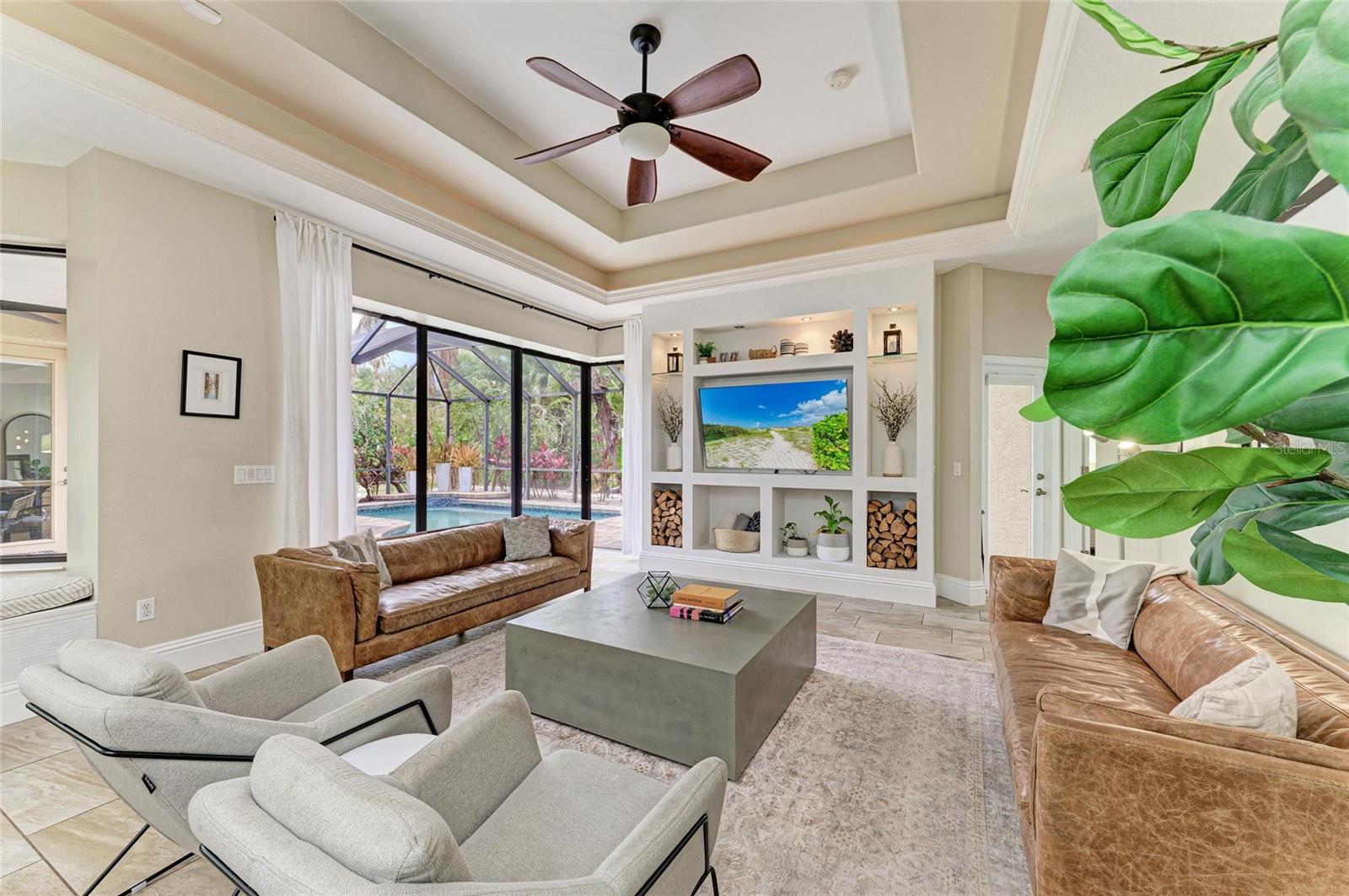 Image 7 of 78 For 6674 Coopers Hawk Court