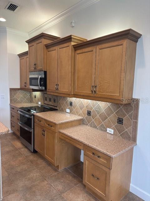 Image 3 of 9 For 10228 Silverado Circle