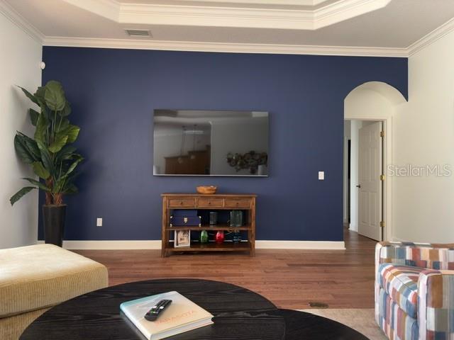 Image 5 of 9 For 10228 Silverado Circle