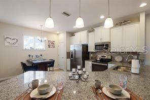 Image 4 of 14 For 8653 Karpeal Drive 4