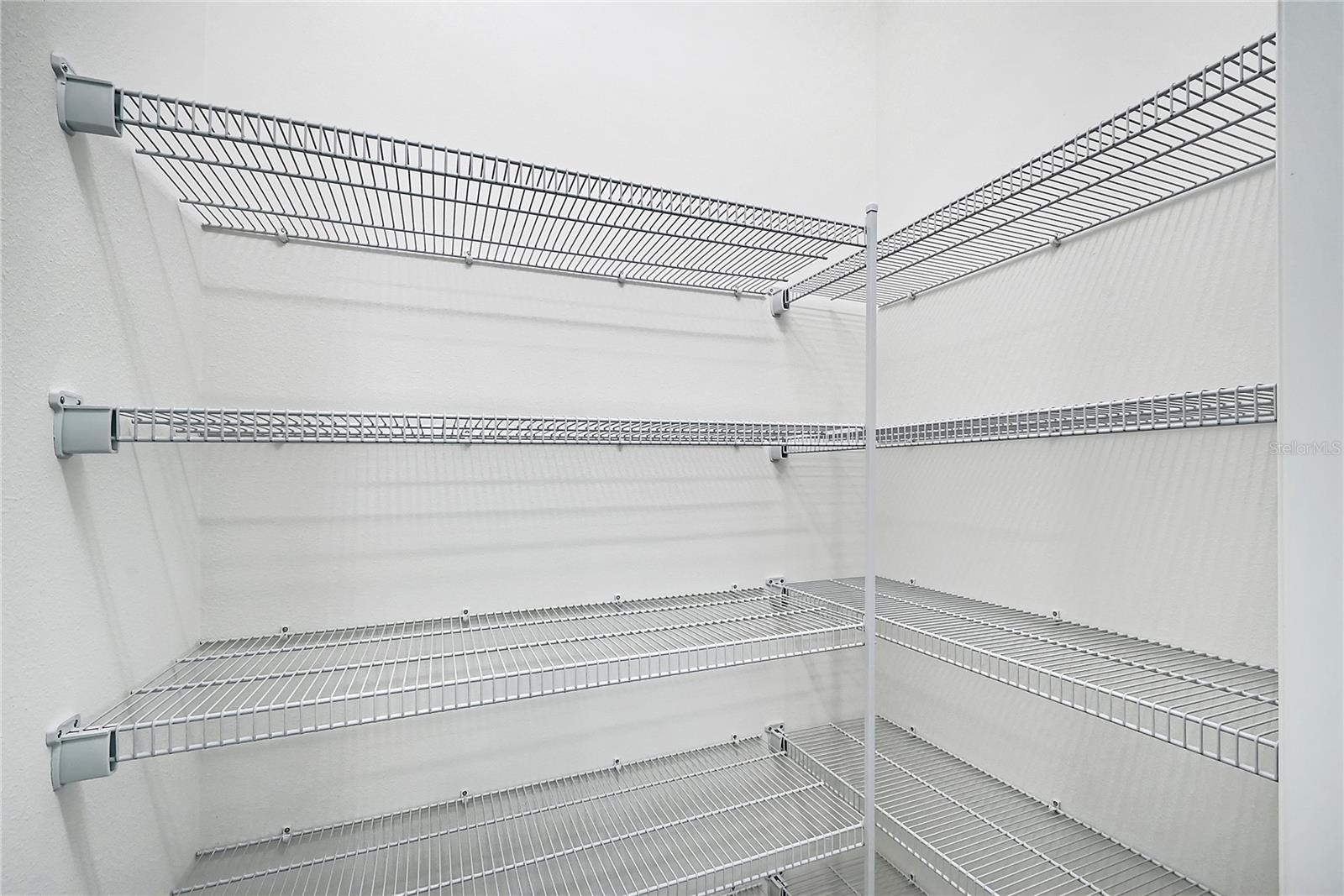 Image 10 of 57 For 8168 Sternway Road