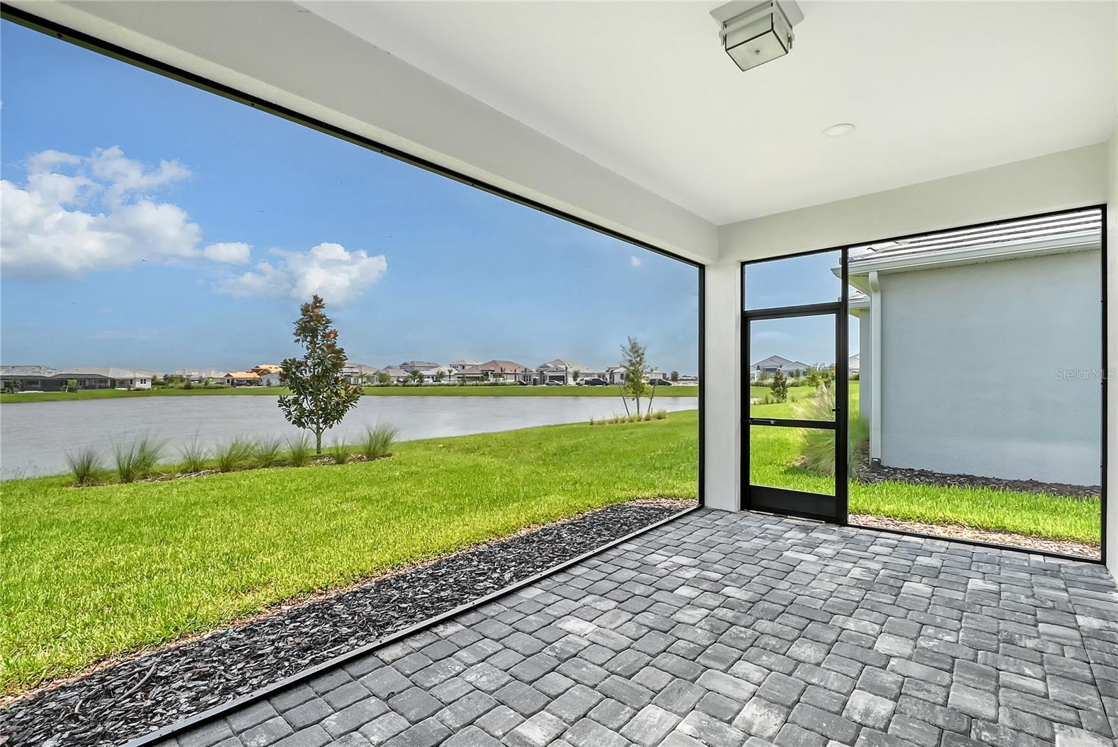Image 7 of 57 For 8168 Sternway Road