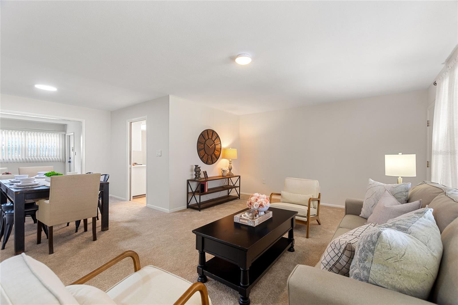 Image 13 of 46 For 2507 Beneva Road 2
