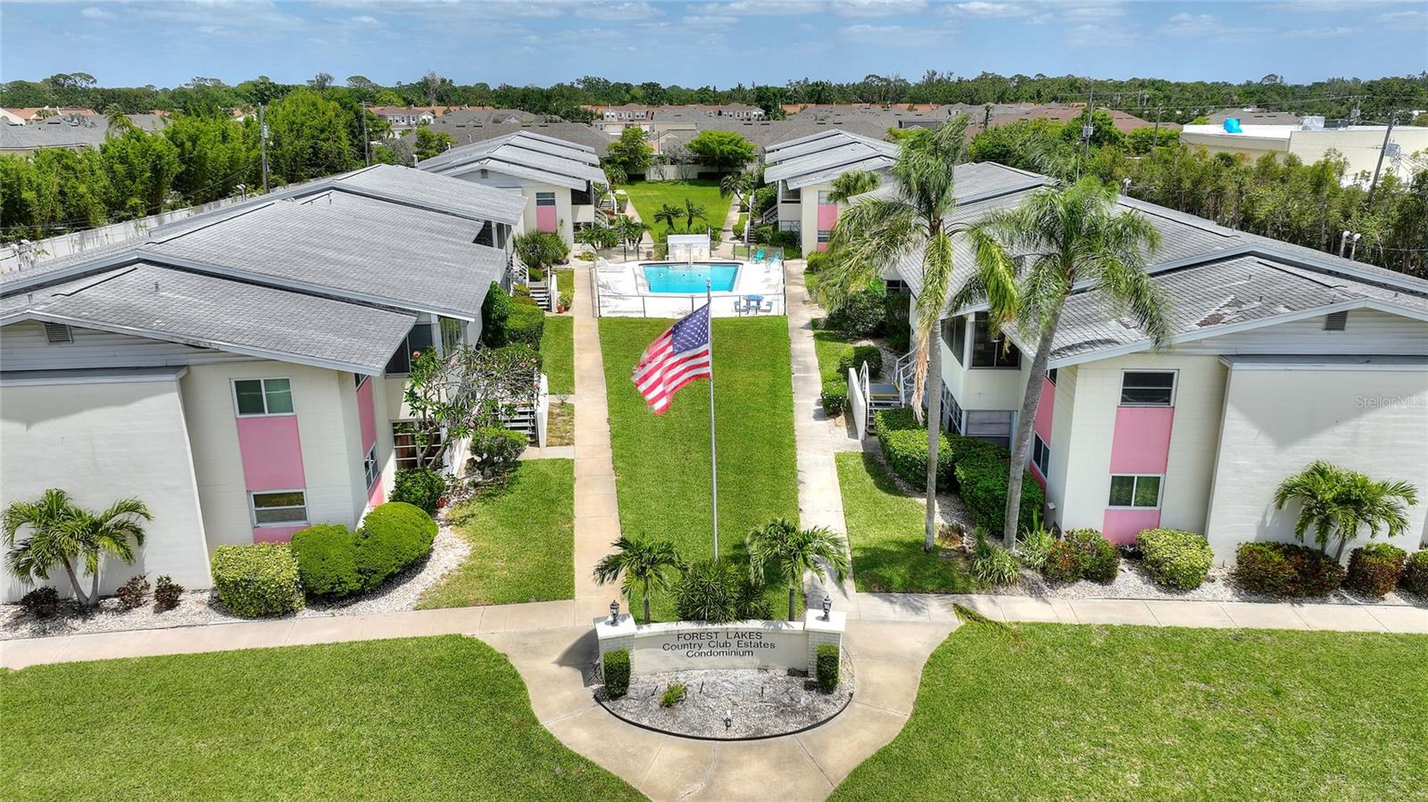 Image 35 of 46 For 2507 Beneva Road 2