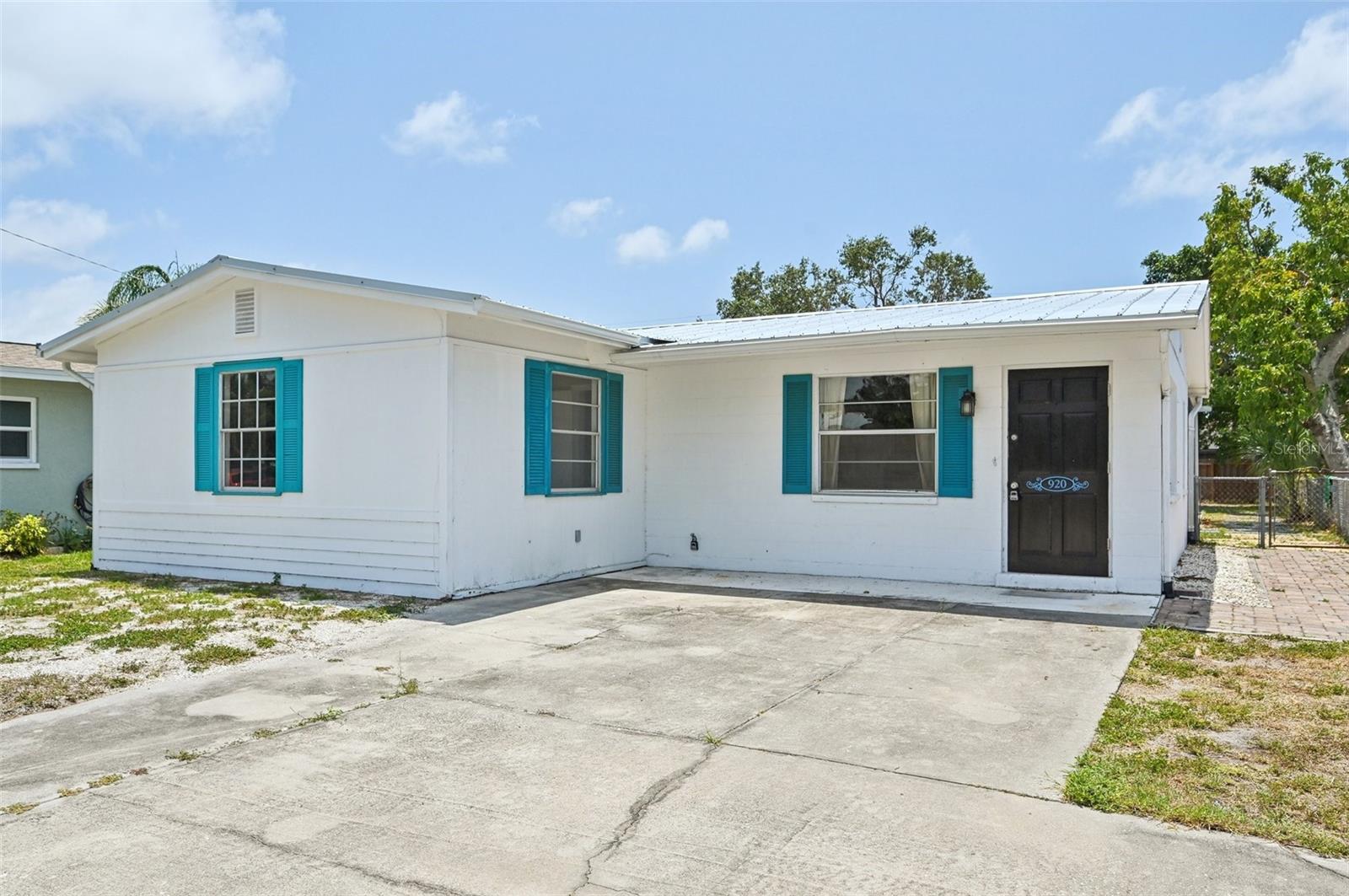 Details for 920 Myrtle Avenue, VENICE, FL 34285