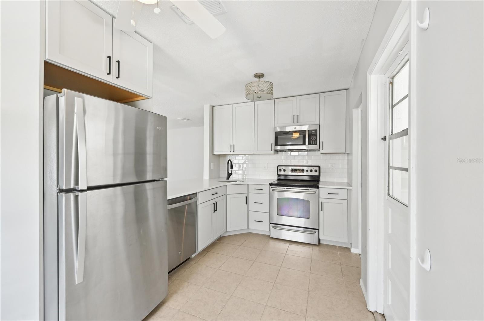 Image 10 of 32 For 920 Myrtle Avenue