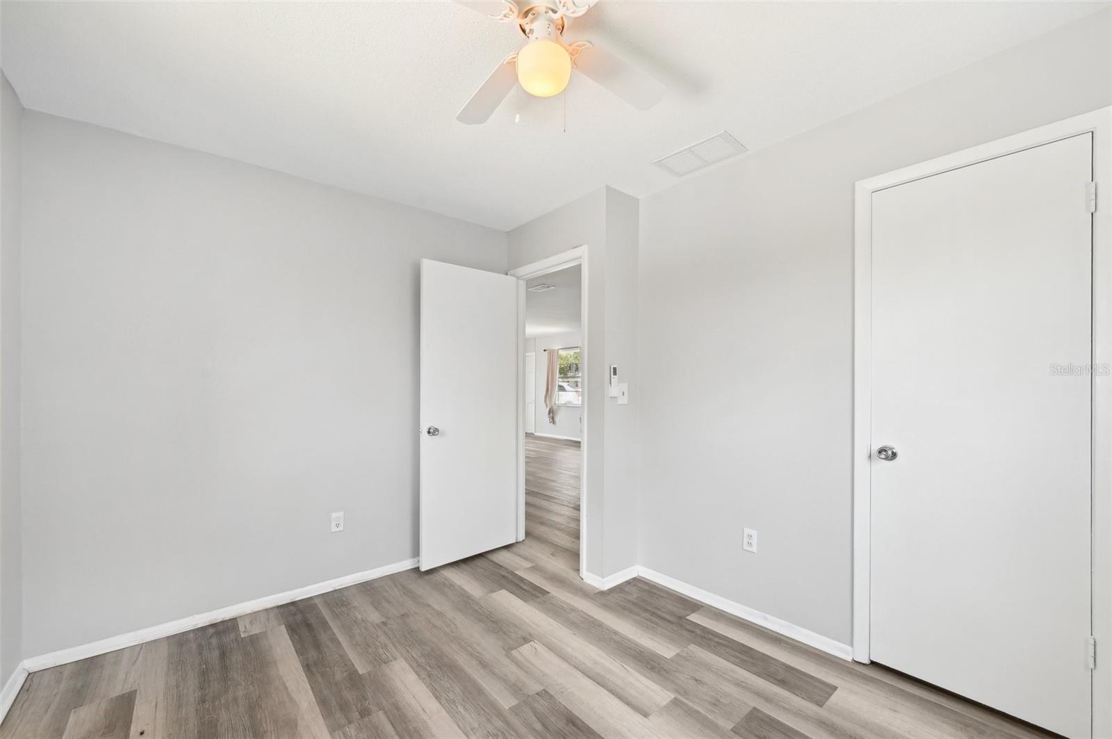 Image 23 of 32 For 920 Myrtle Avenue