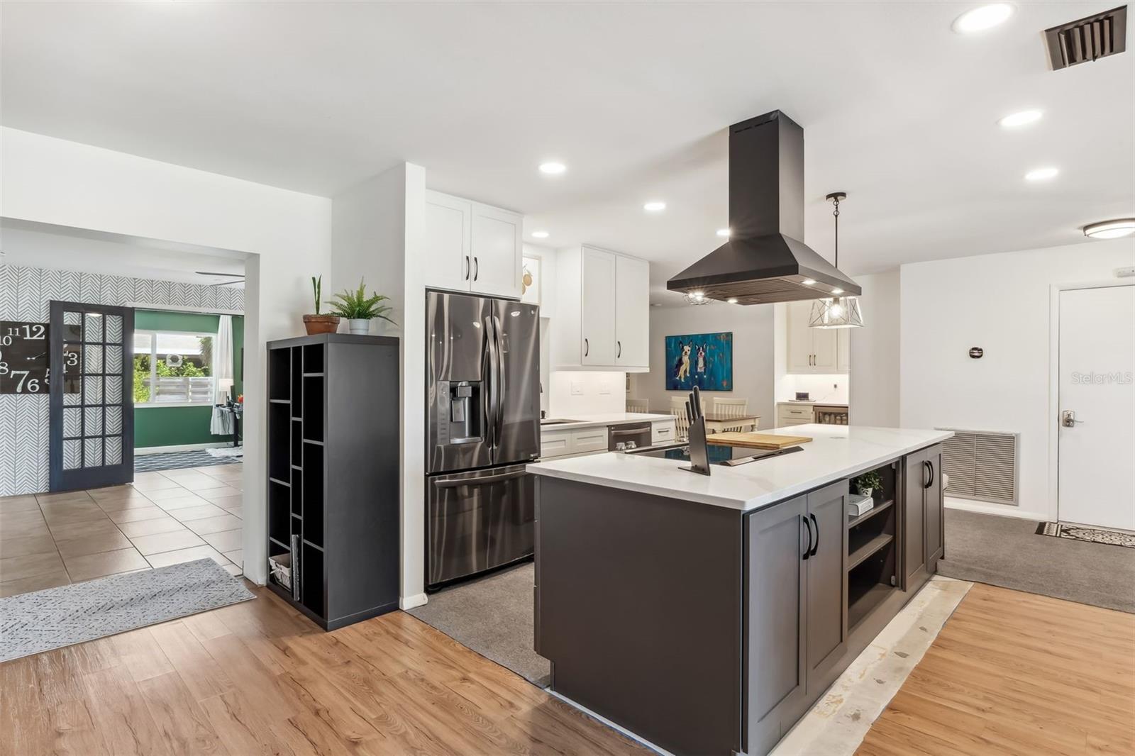 Image 11 of 25 For 6708 11th Avenue Nw