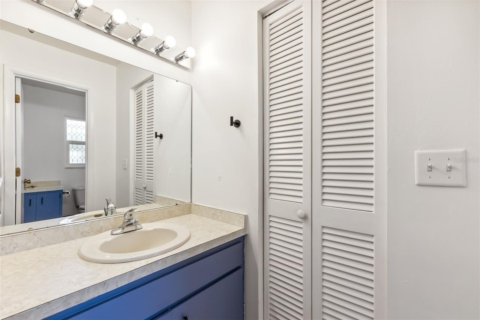 Image 21 of 25 For 6708 11th Avenue Nw