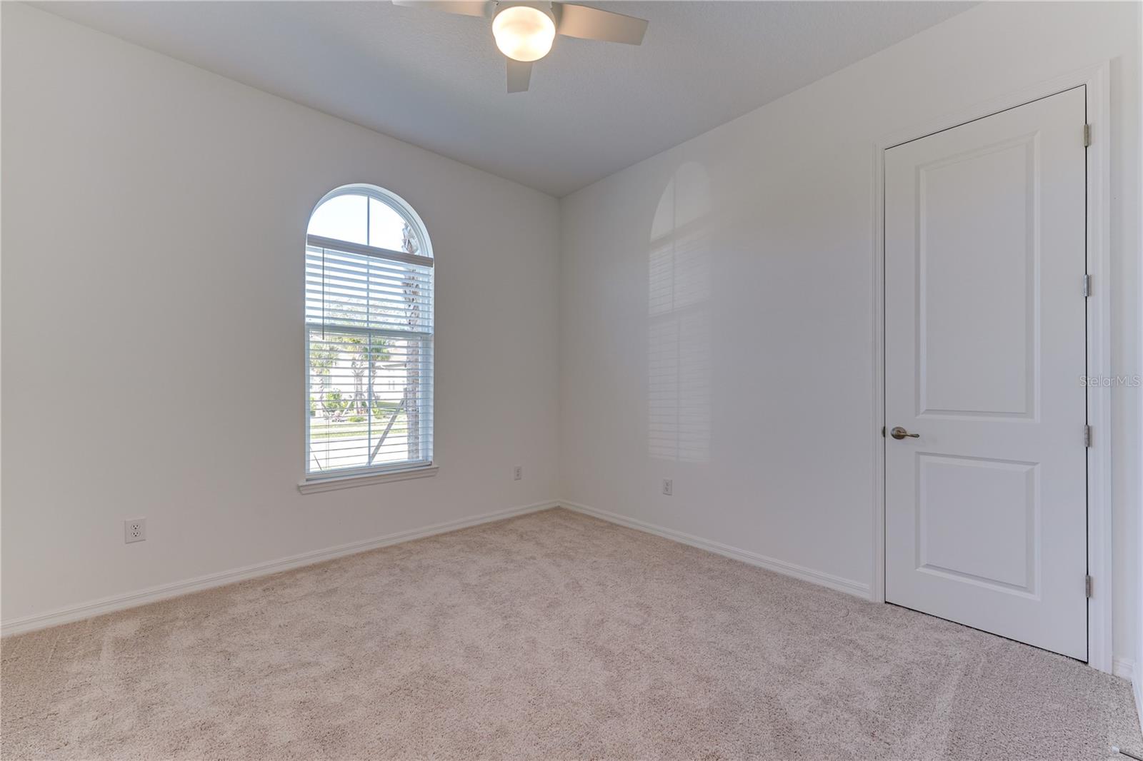 Image 17 of 28 For 7228 Great Egret Boulevard