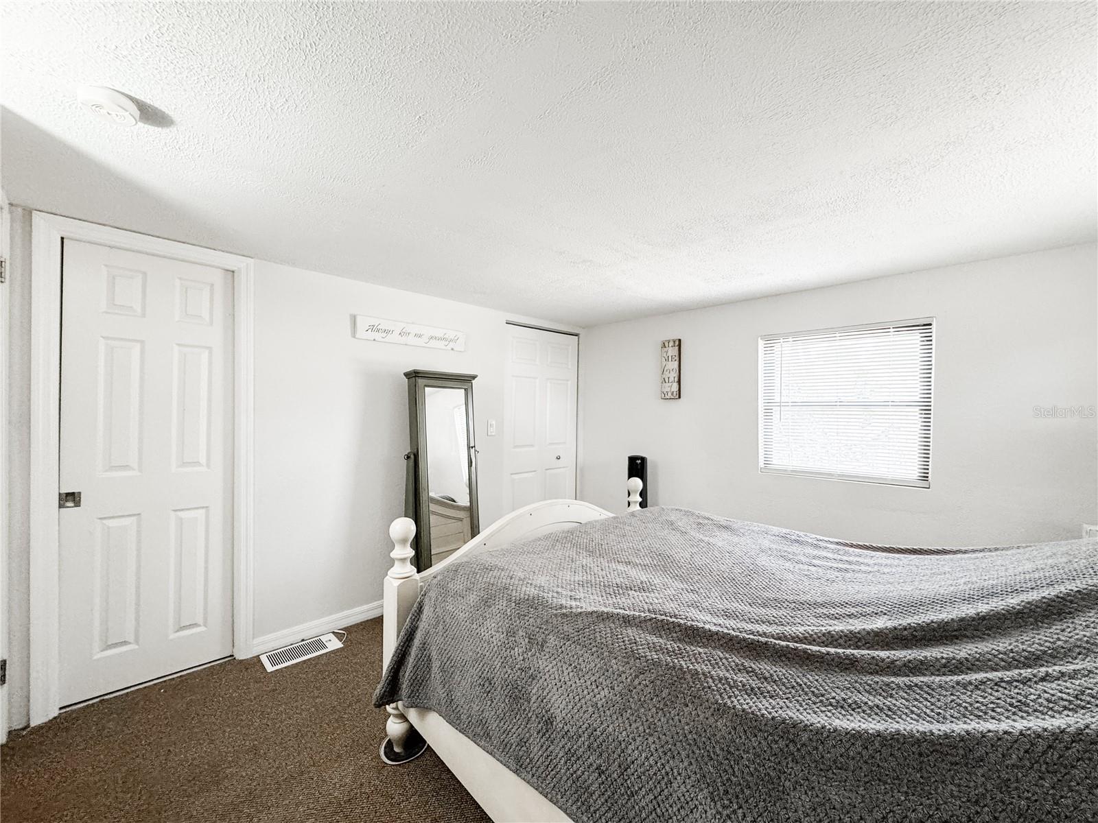 Image 17 of 36 For 5307 47th Street Court E