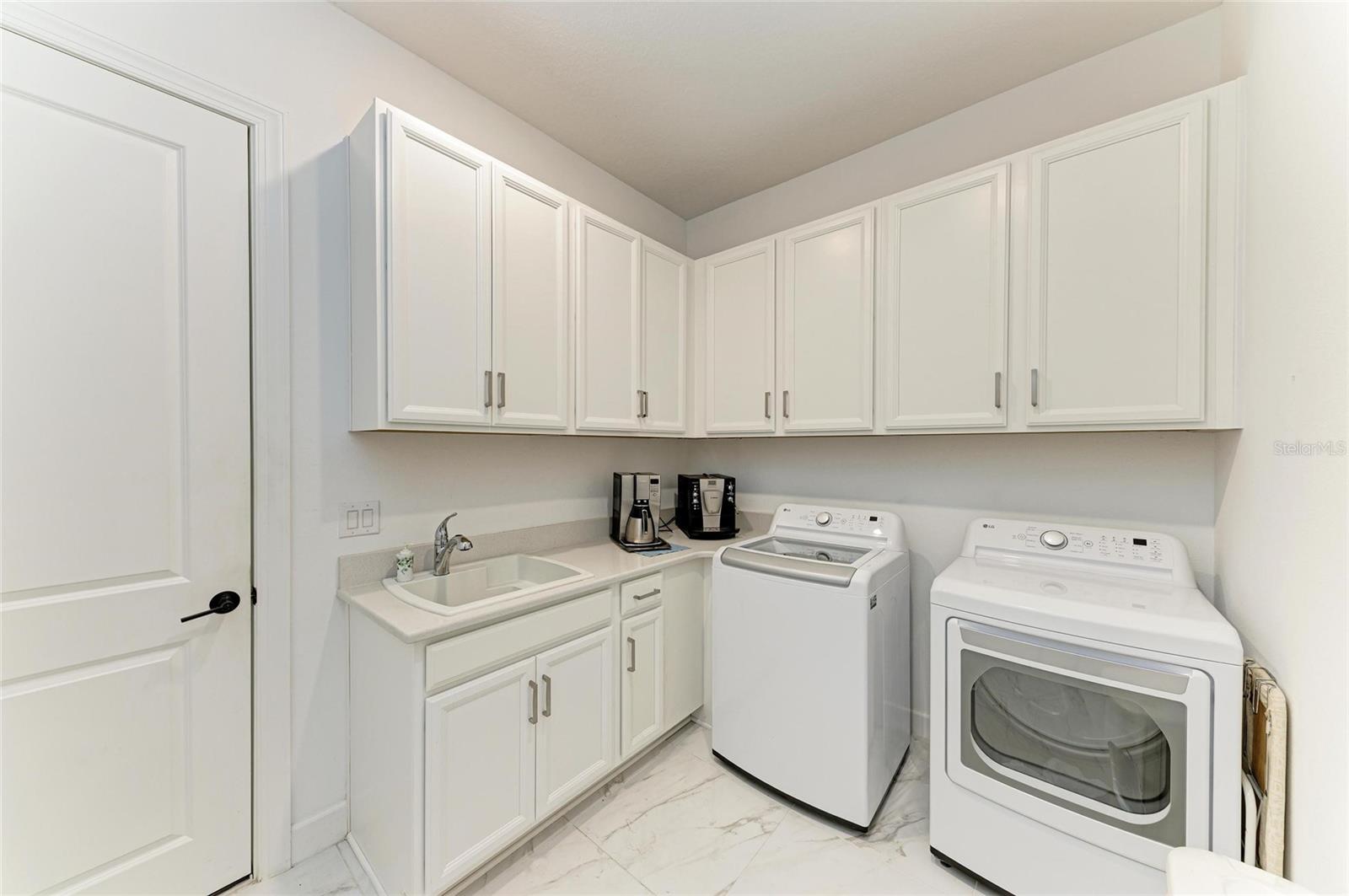 Image 39 of 77 For 15605 Derna Terrace