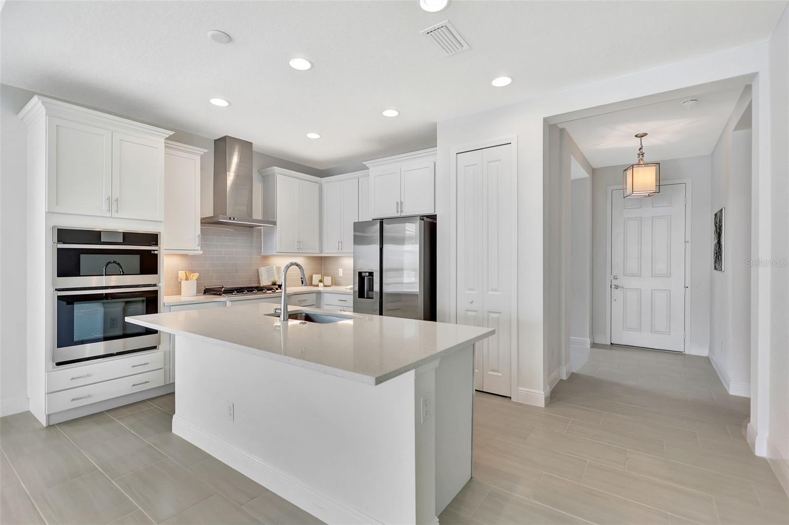 Image 12 of 61 For 251 Okeeffe Circle
