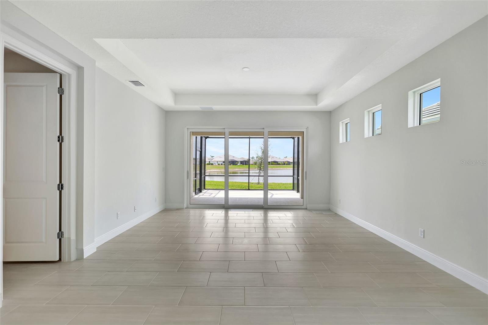 Image 19 of 61 For 251 Okeeffe Circle