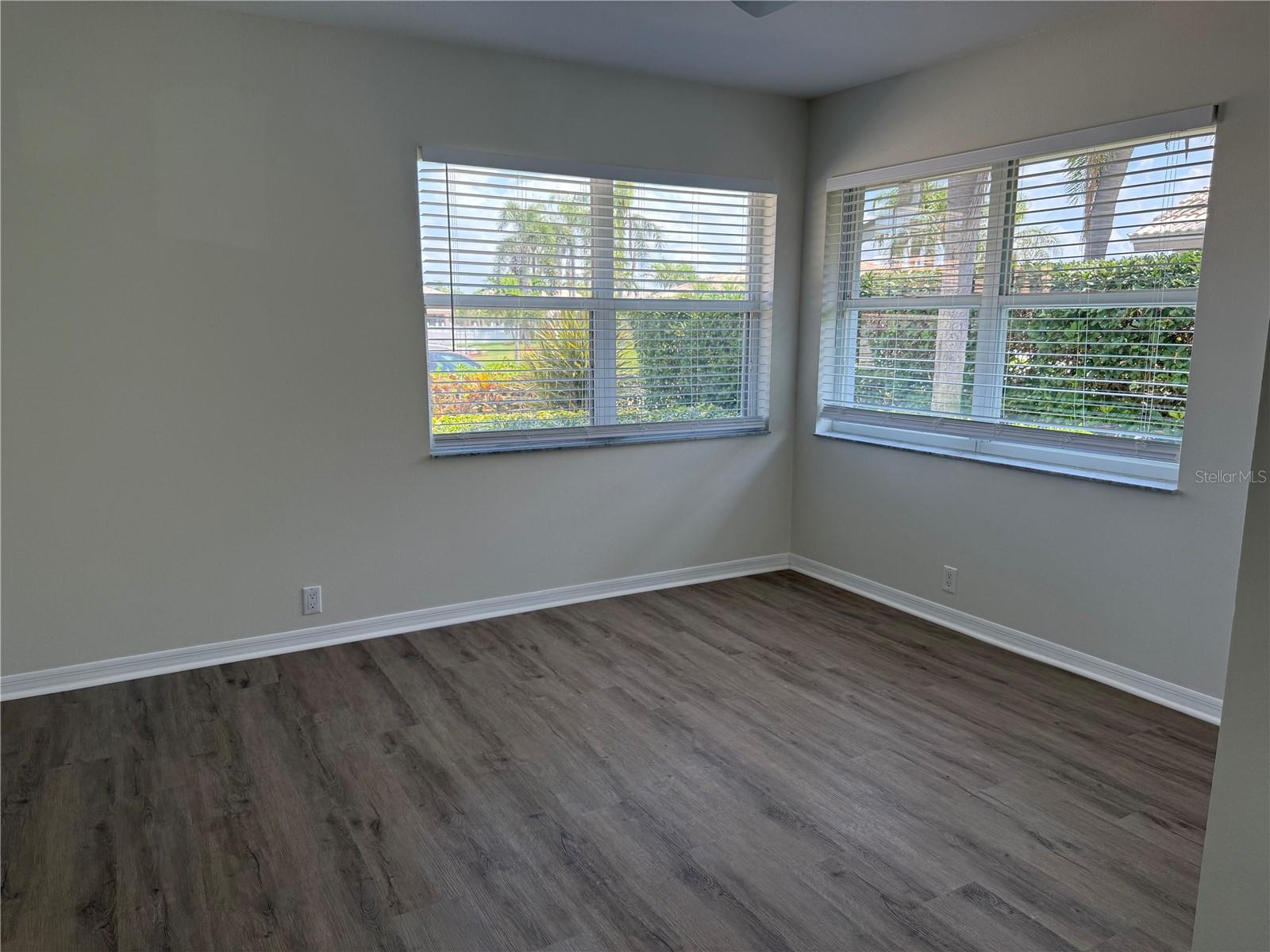 Image 13 of 34 For 4613 Muirfield Drive