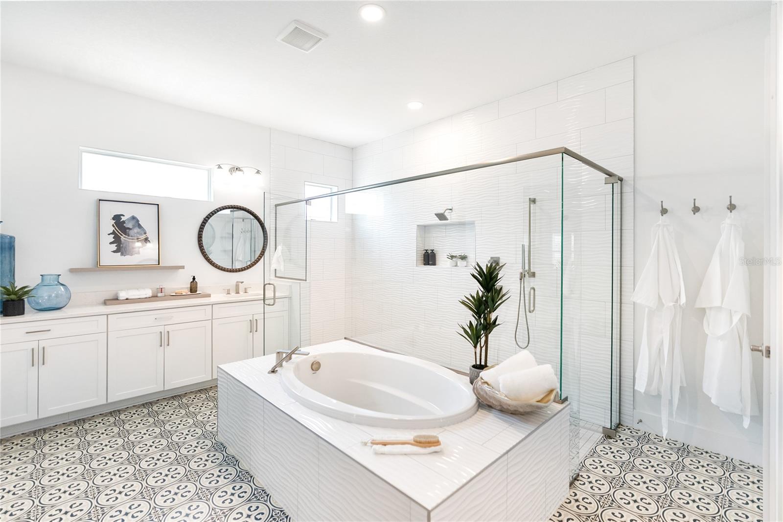 Image 44 of 91 For 18215 Cayo Largo Place