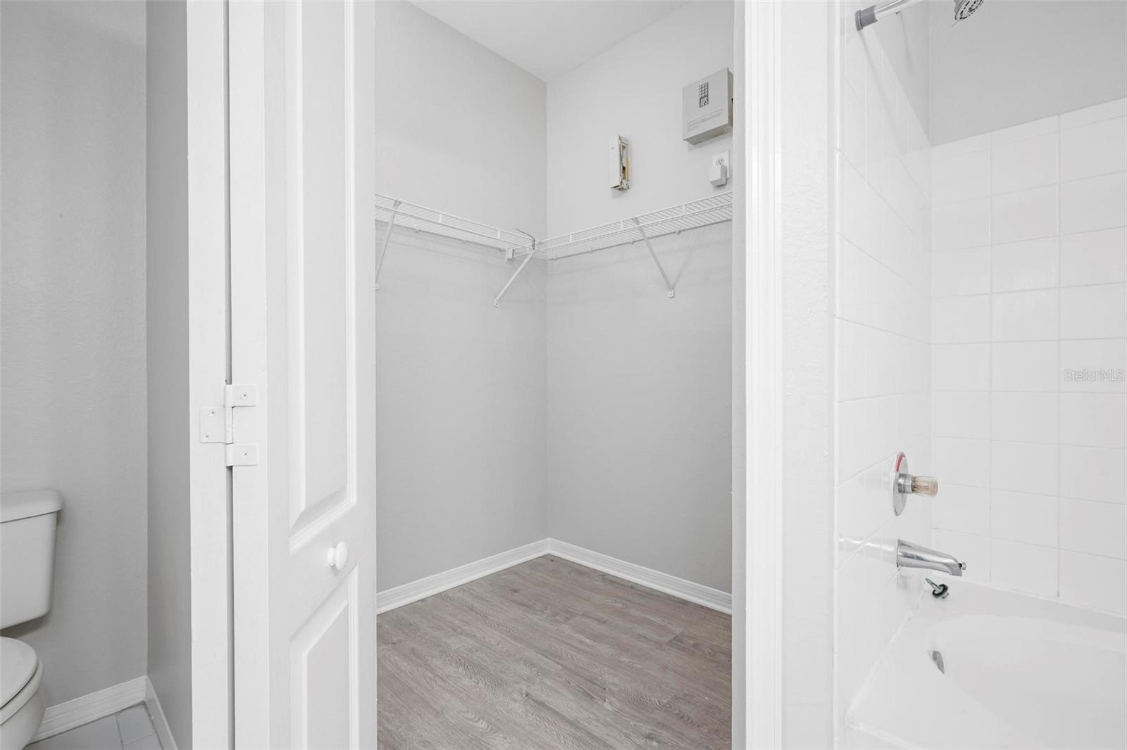 Image 23 of 55 For 4126 Central Sarasota Parkway 2018