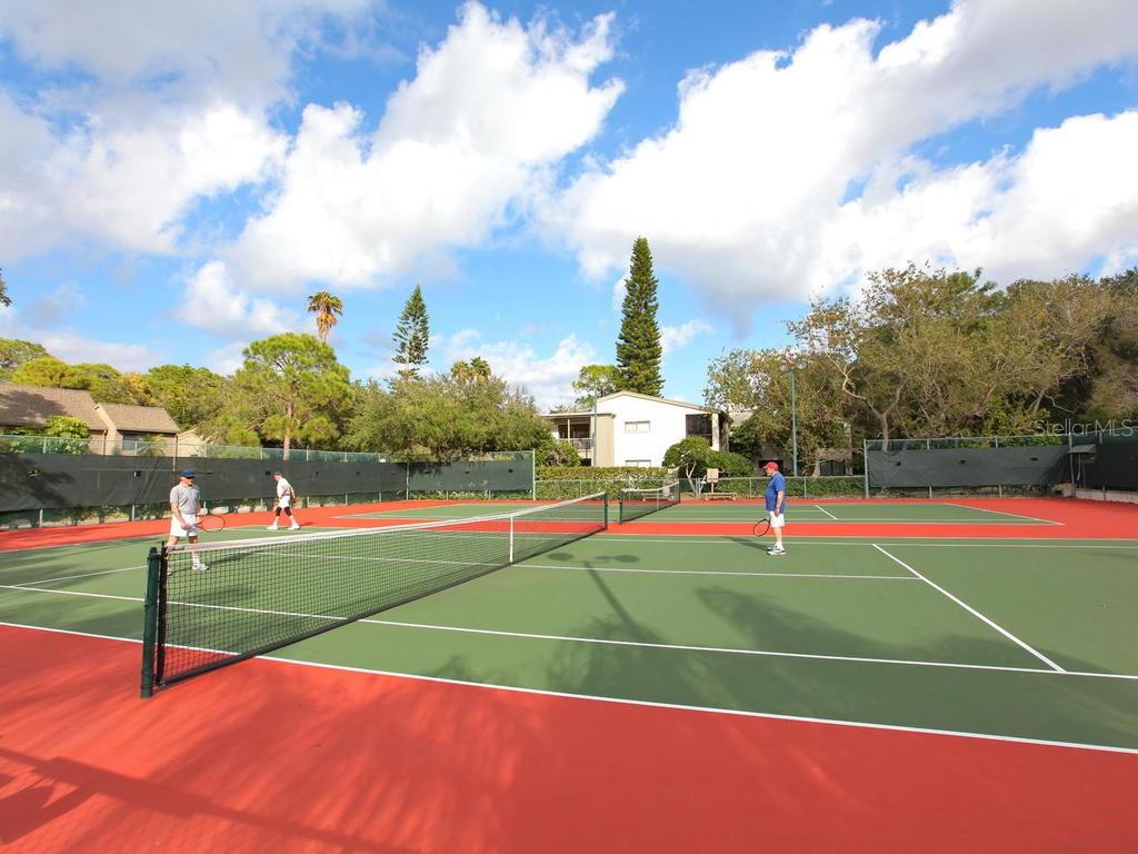 Image 35 of 41 For 1629 Pelican Cove Road 138a