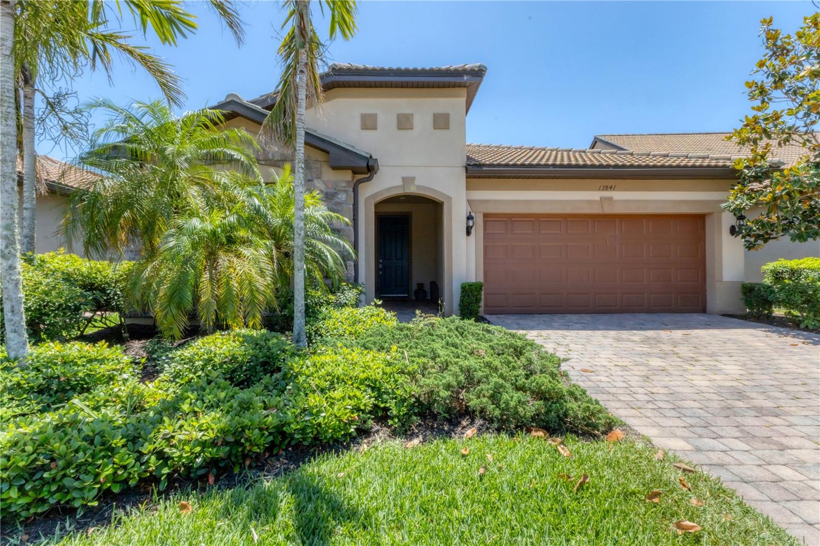 Image 3 of 50 For 13841 Rinuccio Street