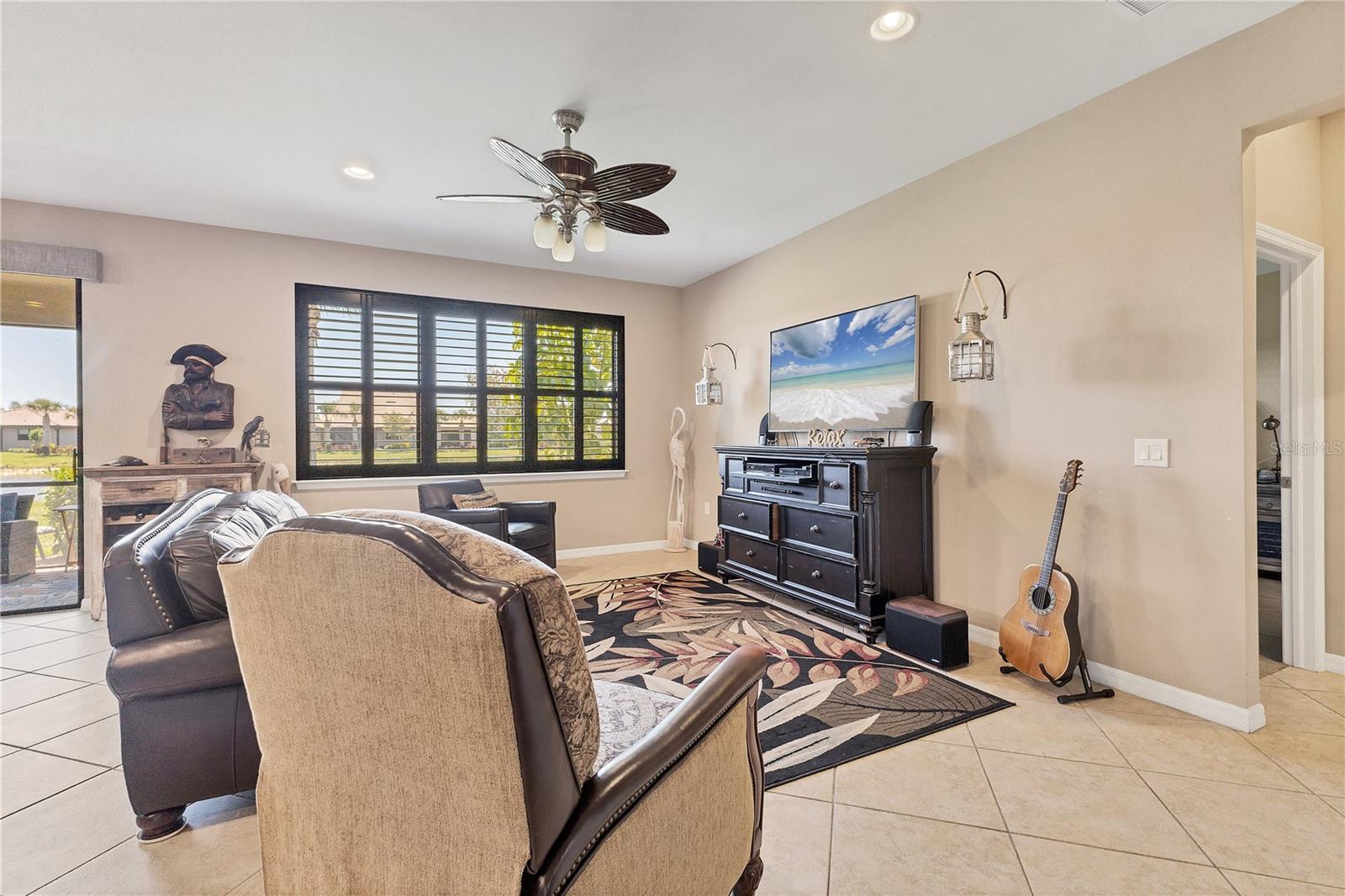 Image 8 of 50 For 13841 Rinuccio Street