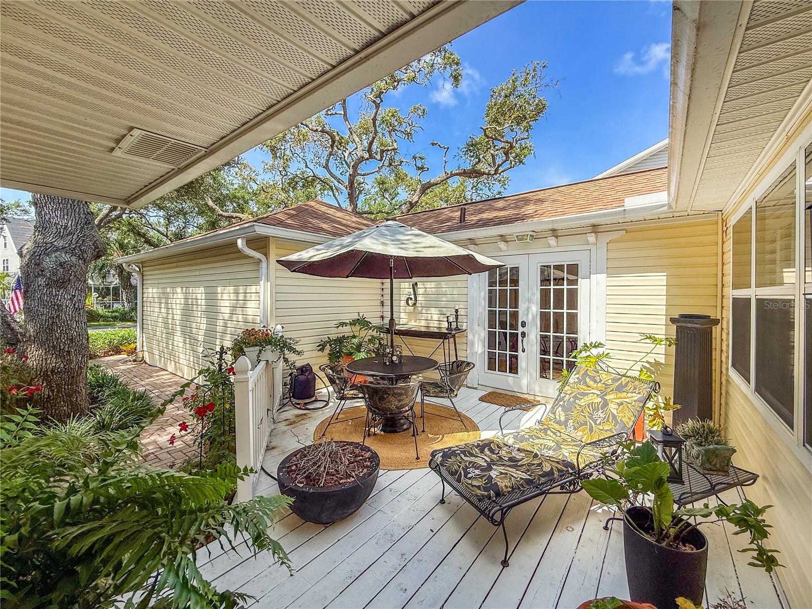 Image 4 of 57 For 6402 23rd Avenue Drive W