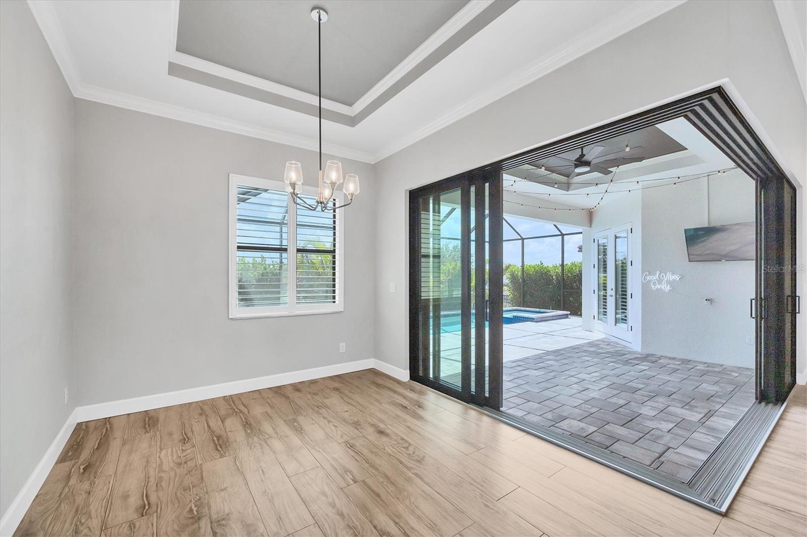 Image 17 of 56 For 4312 Vasco Street