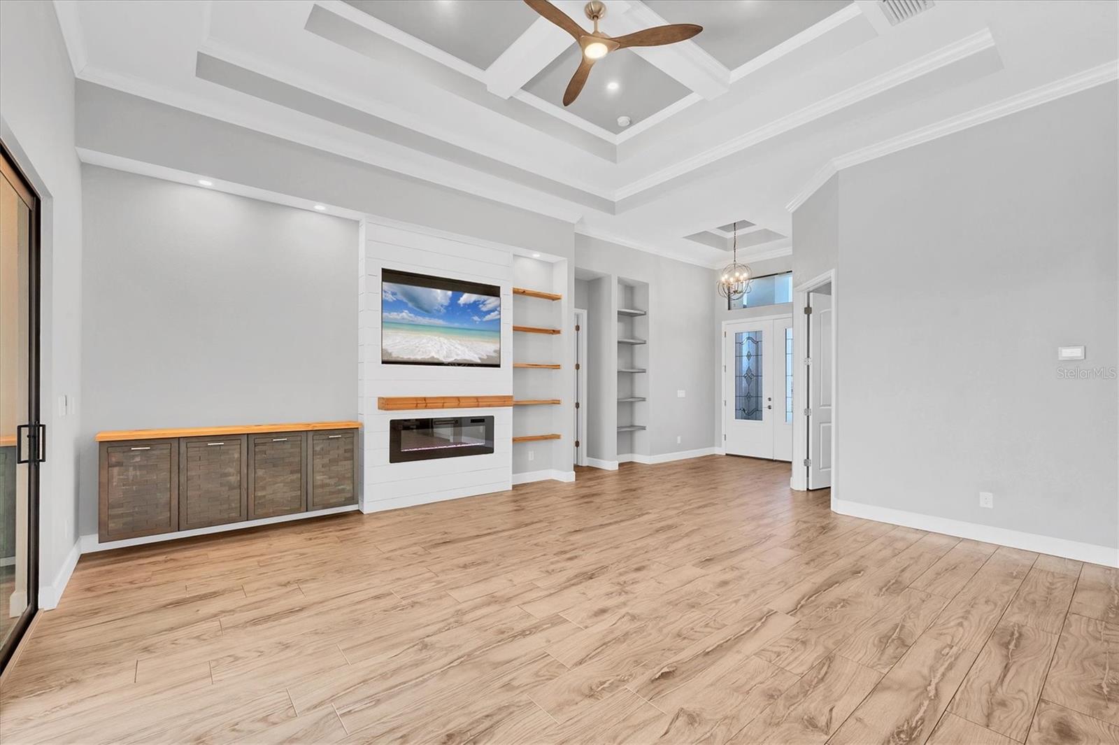 Image 8 of 56 For 4312 Vasco Street