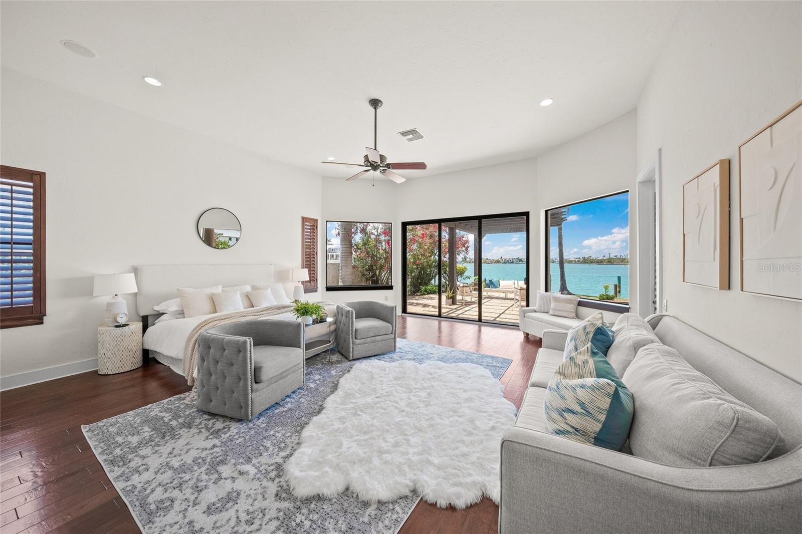 Image 27 of 97 For 3576 San Remo Terrace