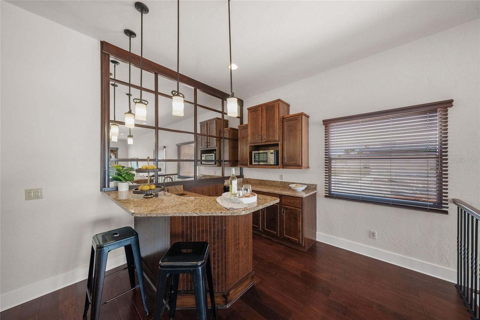 Image 37 of 97 For 3576 San Remo Terrace