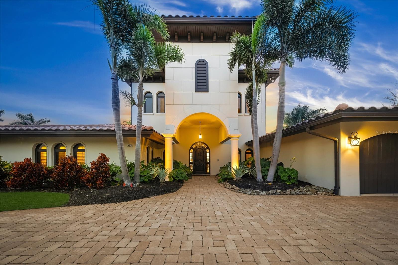 Image 68 of 97 For 3576 San Remo Terrace