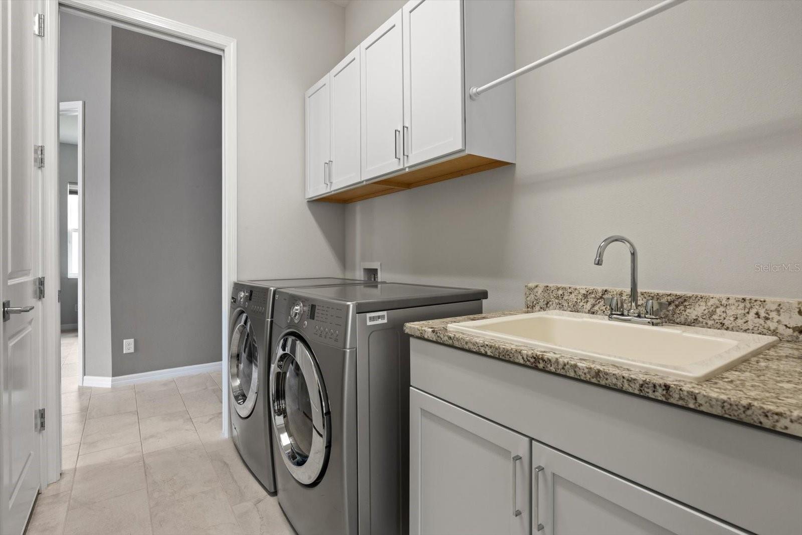 Image 36 of 53 For 12339 Glenridge Lane