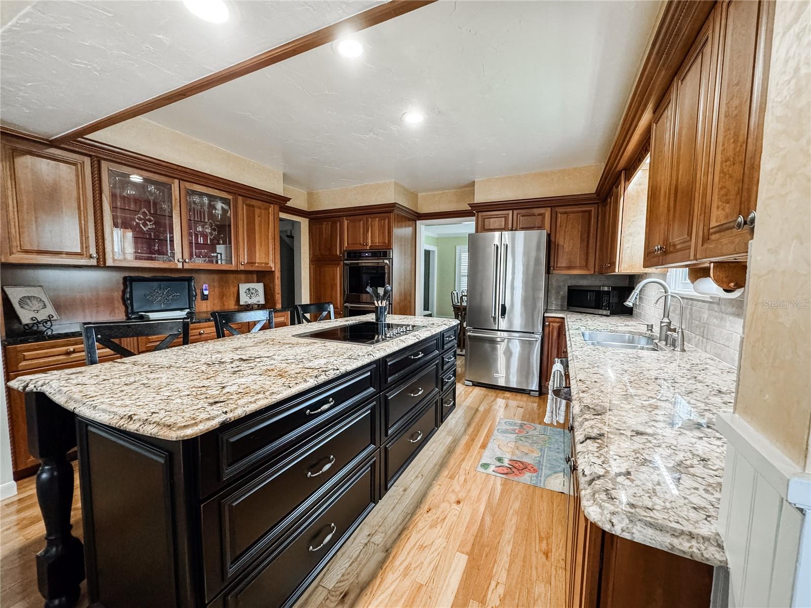 Image 13 of 55 For 708 32nd Street W